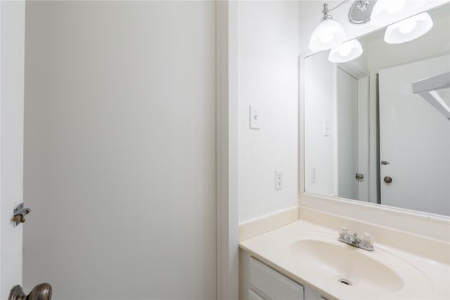 1801 W Spring Creek Parkway W1, Plano, TX 75023