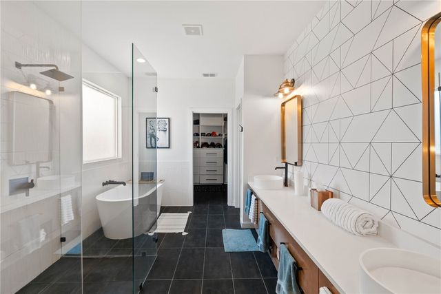 6806 Mets Ct, Corpus Christi, TX 78414