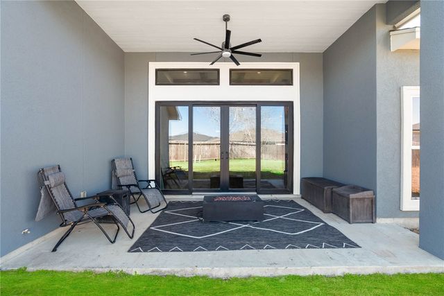 6806 Mets Ct, Corpus Christi, TX 78414