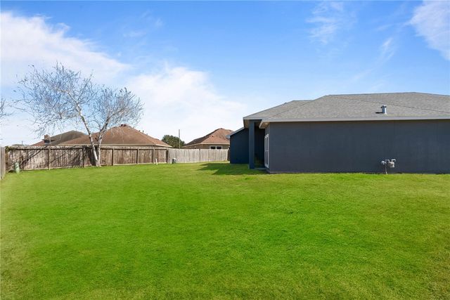 6806 Mets Ct, Corpus Christi, TX 78414