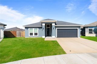 6806 Mets Ct, Corpus Christi, TX 78414