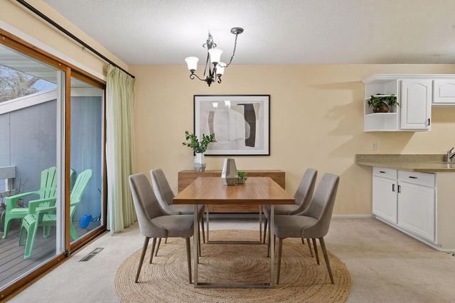 6859 Macbeth Court, Woodbury, MN 55125