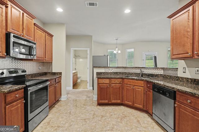 1024 Yorkshire Drive, Griffin, GA 30223