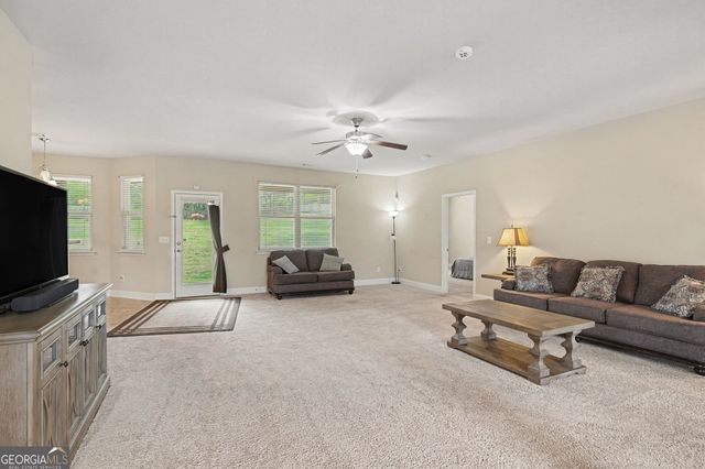 1024 Yorkshire Drive, Griffin, GA 30223