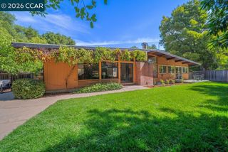 266 Orchard Rd, Orinda, CA 94563