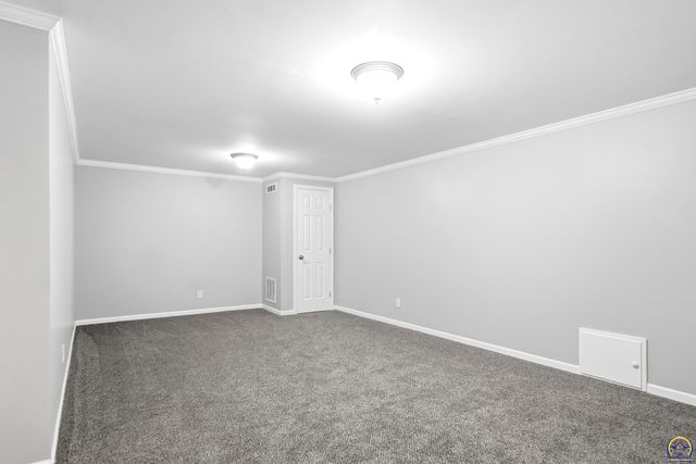 4340 SE Maryland AVE, Topeka, KS 66609