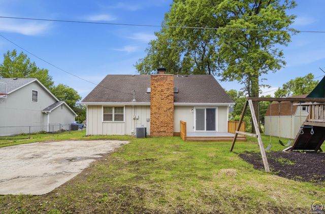 4340 SE Maryland AVE, Topeka, KS 66609