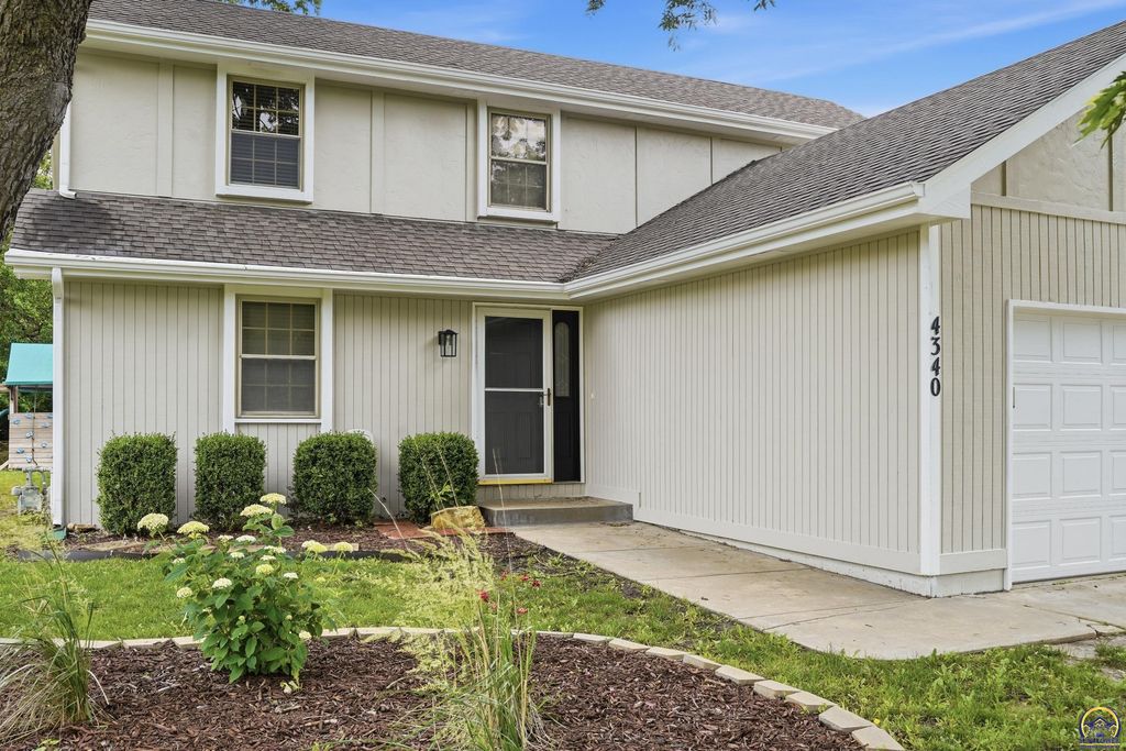 4340 SE Maryland AVE, Topeka, KS 66609