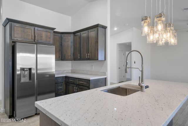 172 Vereda Cabrilla Lane, Rio Rico, AZ 85648