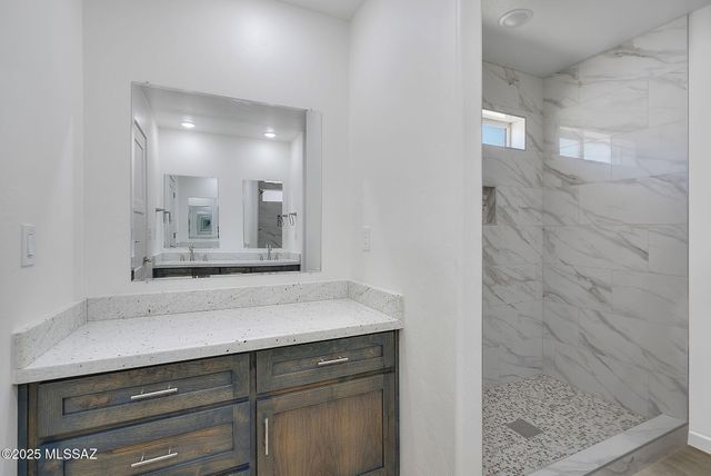 172 Vereda Cabrilla Lane, Rio Rico, AZ 85648