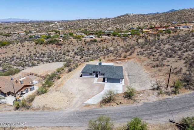 172 Vereda Cabrilla Lane, Rio Rico, AZ 85648