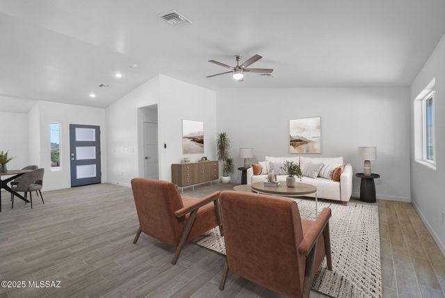 172 Vereda Cabrilla Lane, Rio Rico, AZ 85648