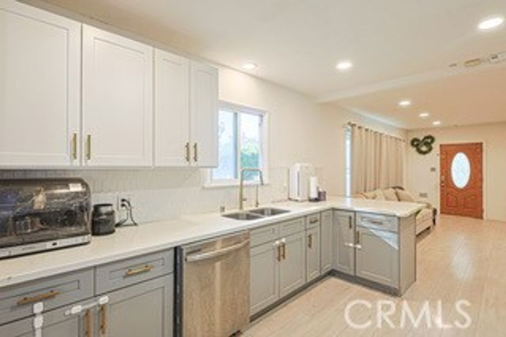11111 Iris, Garden Grove, CA 92840 — exterior