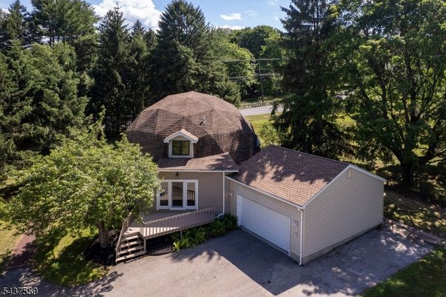 20 Sand Hill Rd, Raritan Twp., NJ 08822