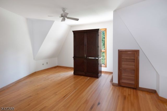 20 Sand Hill Rd, Raritan Twp., NJ 08822
