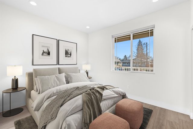 527 E Queen Ave, Spokane, WA 99207