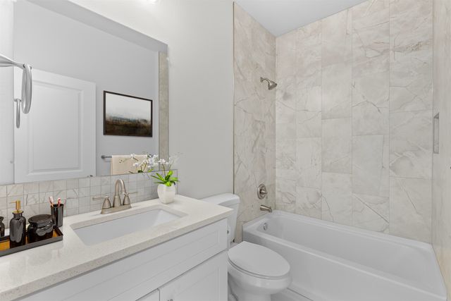 527 E Queen Ave, Spokane, WA 99207