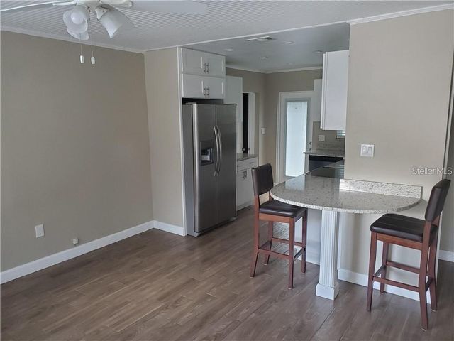 391 KENTUCKY AVENUE, Crystal Beach, FL 34681