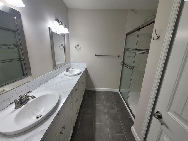 6018 W 41st Avenue, Kennewick, WA 99338