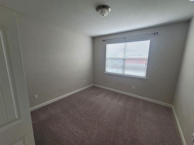 6018 W 41st Avenue, Kennewick, WA 99338