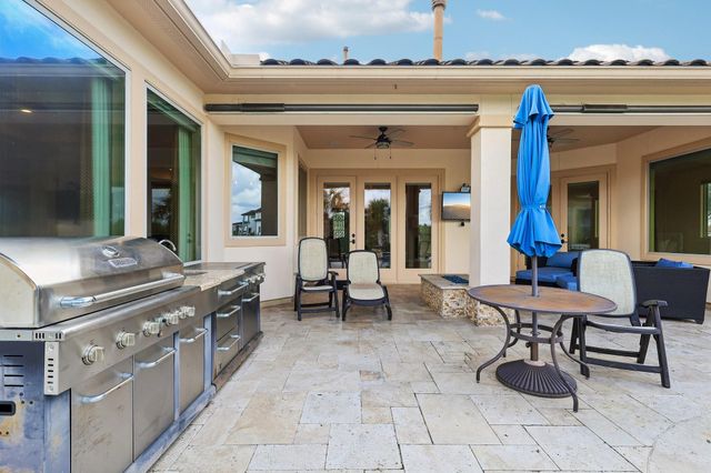 1019 Grand Estates Drive, Richmond, TX 77469