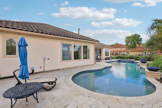 1019 Grand Estates Drive, Richmond, TX 77469
