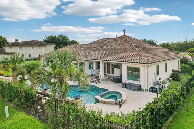 1019 Grand Estates Drive, Richmond, TX 77469