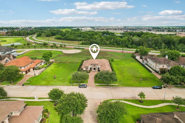 1019 Grand Estates Drive, Richmond, TX 77469