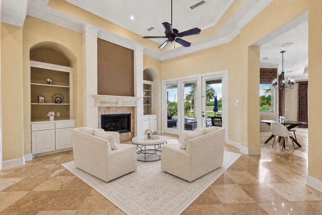 1019 Grand Estates Drive, Richmond, TX 77469
