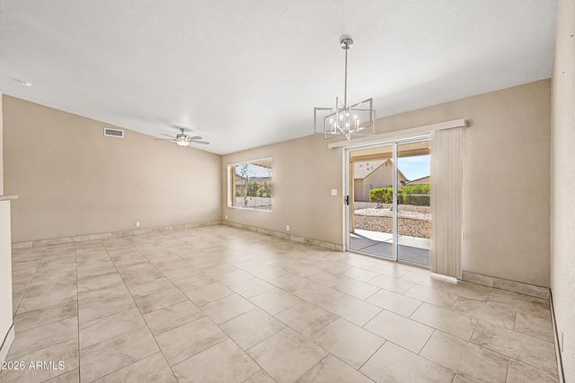11247 E MEDINA Avenue, Mesa, AZ 85209