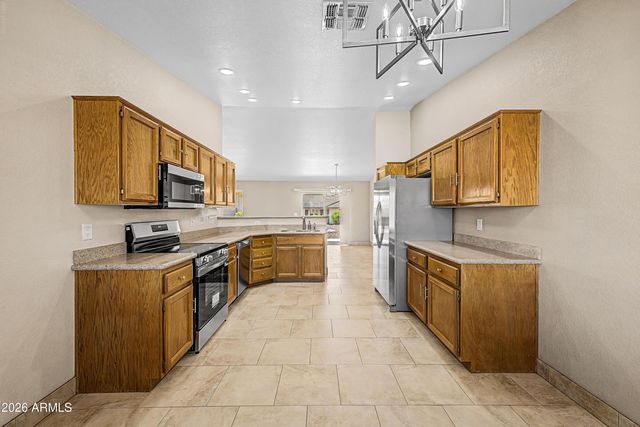 11247 E MEDINA Avenue, Mesa, AZ 85209