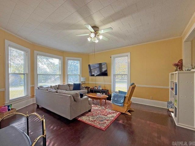 784 Brooks Street, Batesville, AR 72501