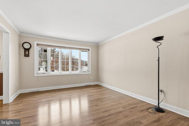 5 VELLAN DR, Bear, DE 19701