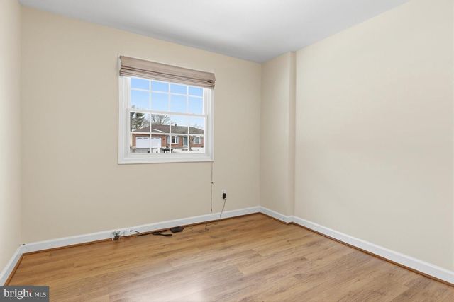 5 VELLAN DR, Bear, DE 19701