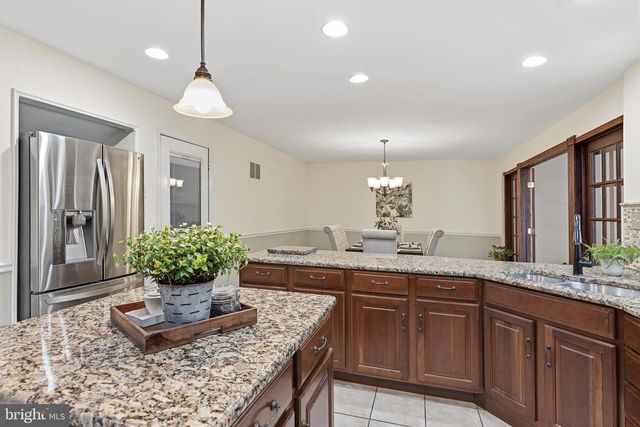 5 VELLAN DR, Bear, DE 19701