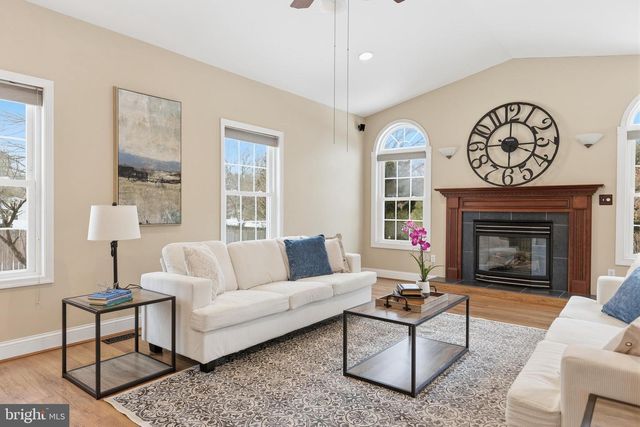 5 VELLAN DR, Bear, DE 19701