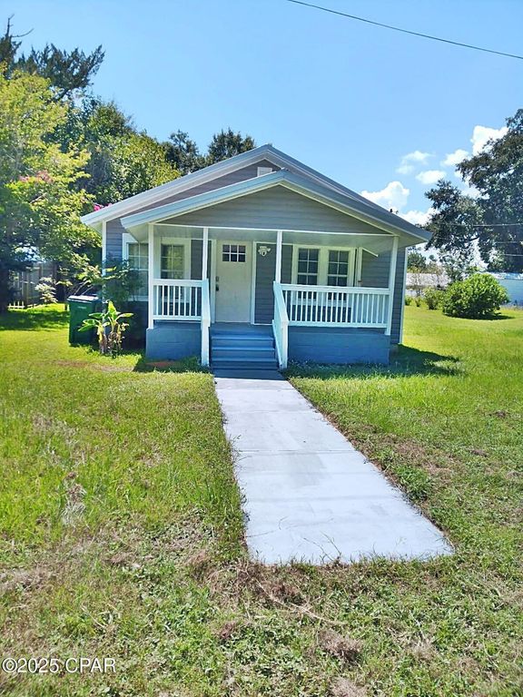 3263 Magnolia Street, Cottondale, FL 32431