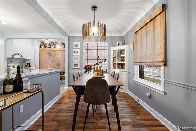 10024 Kingston Avenue, Huntington Woods, MI 48070