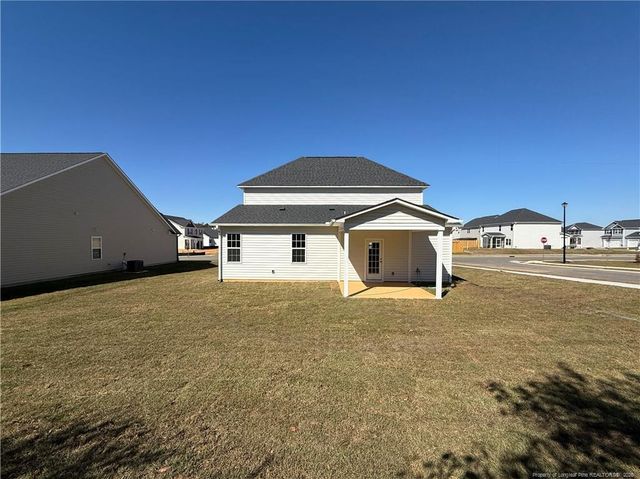 146 Ironbark Drive, Raeford, NC 28376