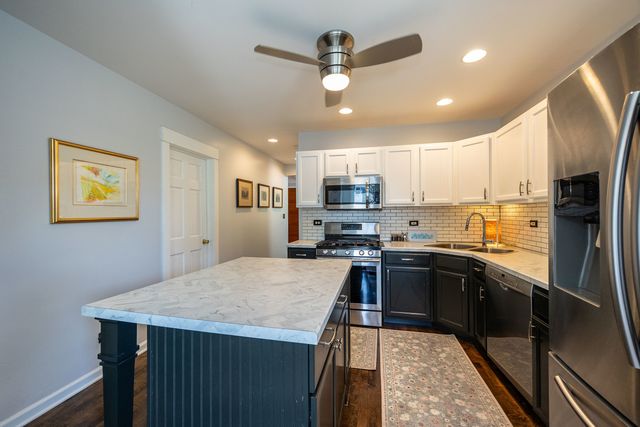 4836 N Oakley Avenue 1, Chicago, IL 60625
