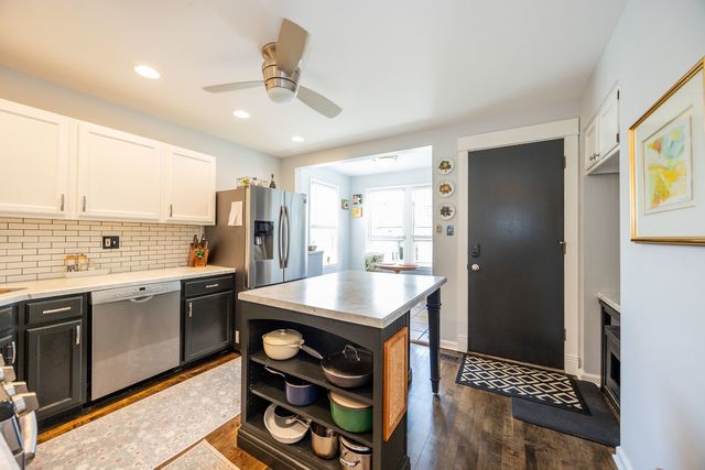 4836 N Oakley Avenue 1, Chicago, IL 60625