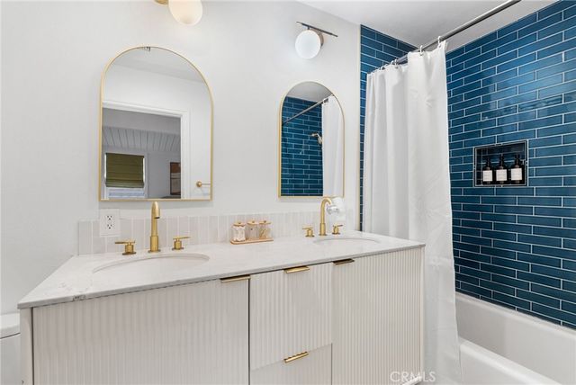 2691 Club Mesa, Costa Mesa, CA 92627