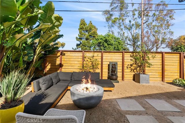 2691 Club Mesa, Costa Mesa, CA 92627