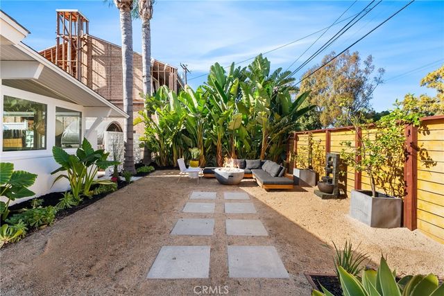 2691 Club Mesa, Costa Mesa, CA 92627