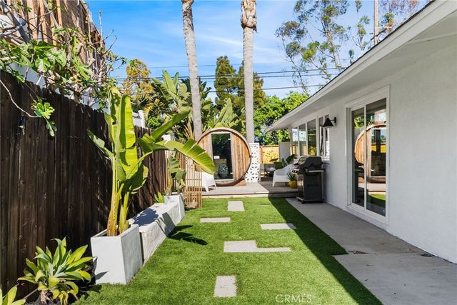 2691 Club Mesa, Costa Mesa, CA 92627