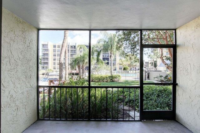 11 Royal Palm Way 1040, Boca Raton, FL 33432