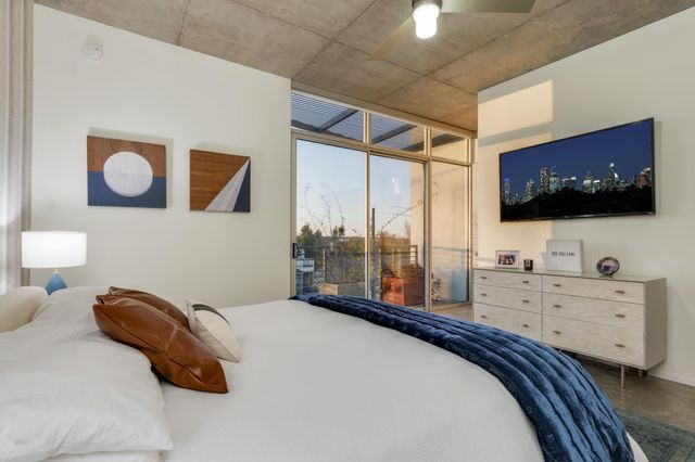 2301 S 5th ST 5, Austin, TX 78704