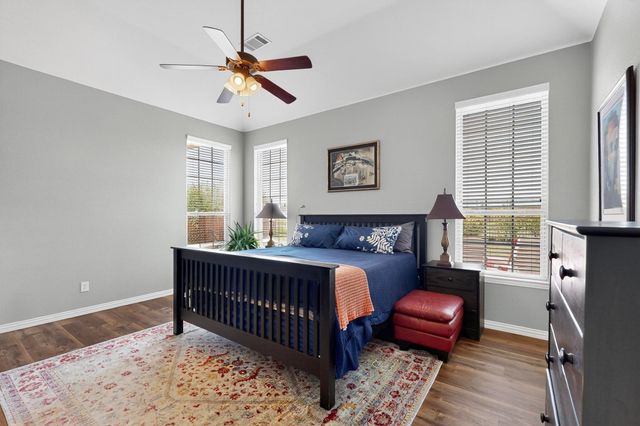 1240 Wedgewood Drive, Forney, TX 75126