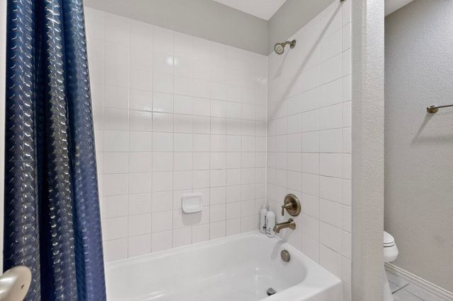 1240 Wedgewood Drive, Forney, TX 75126