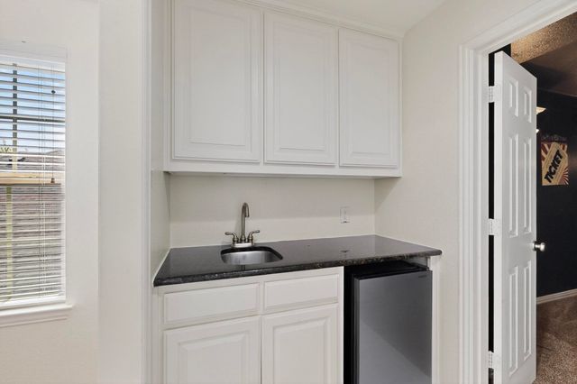 1240 Wedgewood Drive, Forney, TX 75126